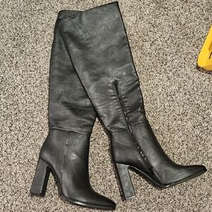 Black Knee-High Women's Boots